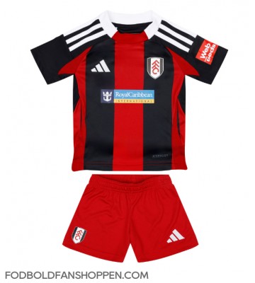 Fulham Udebanetrøje Børn 2024-25 Kortærmet (+ Korte bukser)